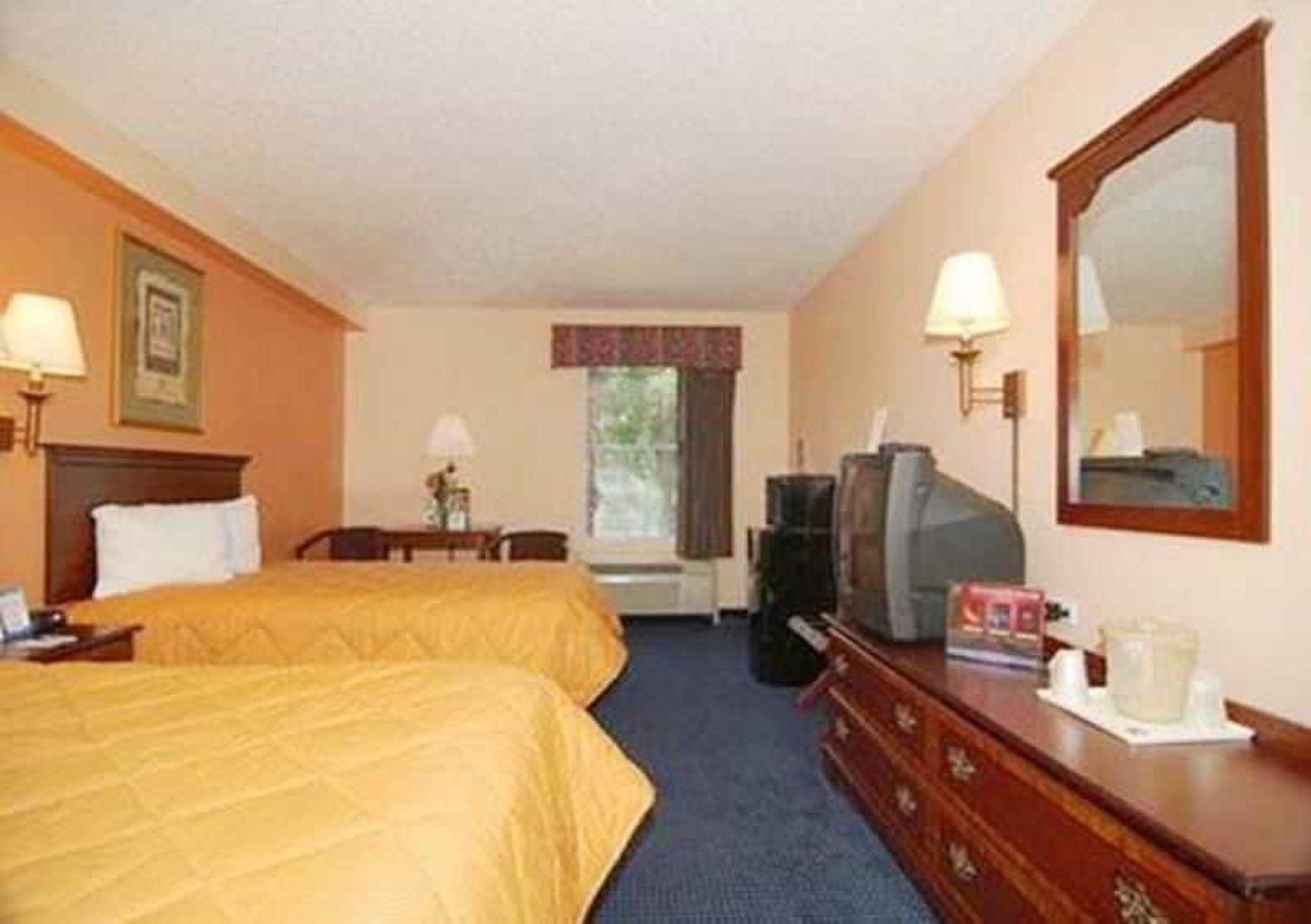 فندق كومفورت إن إنترناشيونال درايف Windermere المظهر الخارجي الصورة